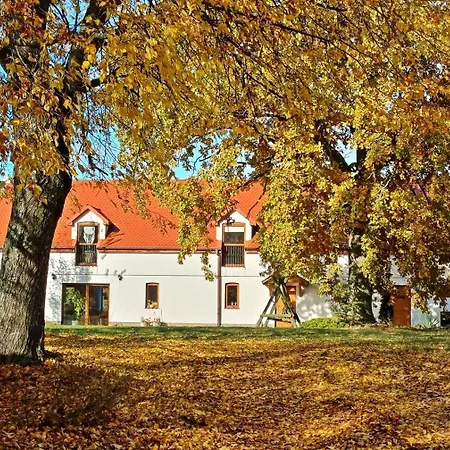 Horyzont Zdarzen - Siedlisko Ciemnego Nieba, 320m2, Sauna I Natura Na Wylacznosc Farm stay *