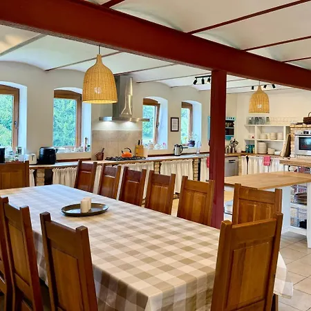Farm stay Horyzont Zdarzen - Siedlisko Ciemnego Nieba, 320m2, Sauna I Natura Na Wylacznosc