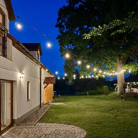 Horyzont Zdarzen - Siedlisko Ciemnego Nieba, 320m2, Sauna I Natura Na Wylacznosc Farm stay