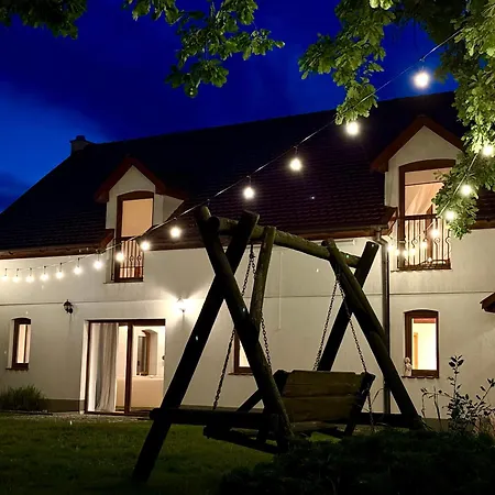 Horyzont Zdarzen - Siedlisko Ciemnego Nieba, 320m2, Sauna I Natura Na Wylacznosc Farm stay *